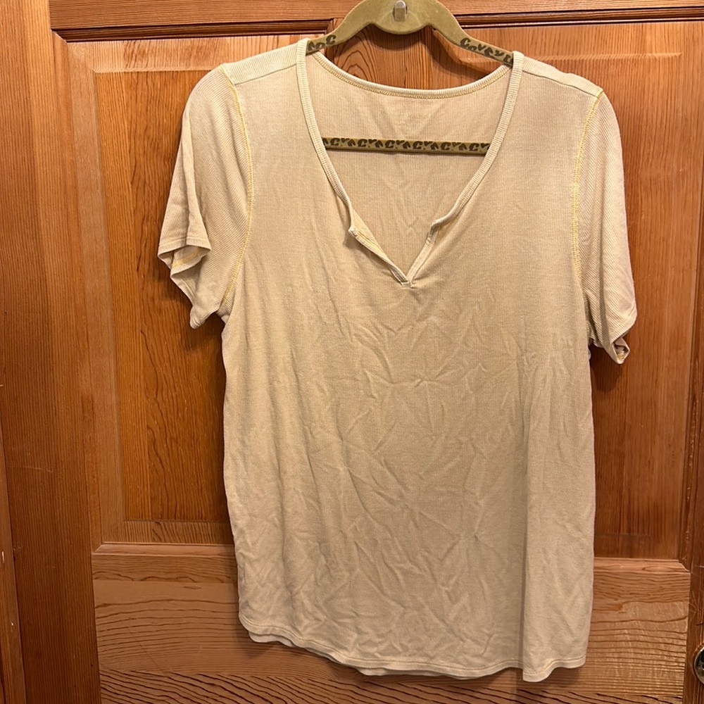Like new American Eagle, extra large, soft and sexy, web T-shirt, short sleeve